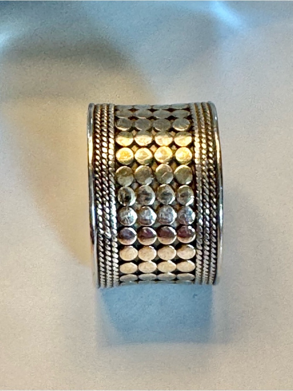 Anna Beck Classic Hammered Dot Band Ring Silver - Size 8 - Picture 2 of 6